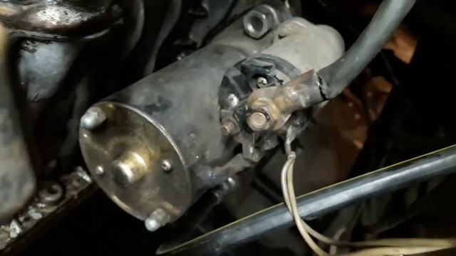 Нет тока на приборной панели, замок зажигания на поворот ключа не реагирует. Газель 33021. смотреть онлайн