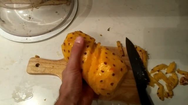 Как почистить красиво ананас ?ножом смотреть онлайн