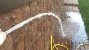 Напор воды в доме из скважины