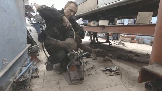 Mercedes-Benz Sprinter. Удаление сажевого, EGR, ЧИП тюнинг в Смоленске смотреть онлайн