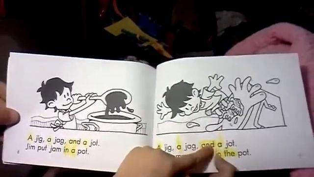 Jig, jag, and jog by Robert Charles read by Aidan смотреть онлайн
