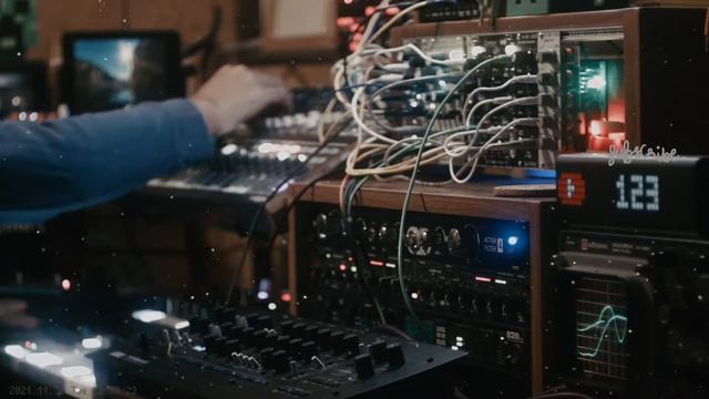 即興テクノ | Daily Synth Jam 20211130 смотреть онлайн