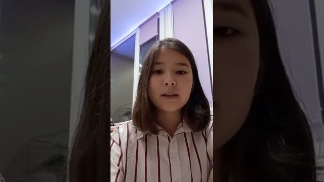 Стихотворение Э.Асадова "Рыжий дворняга" читает Ясмина Аметова смотреть онлайн