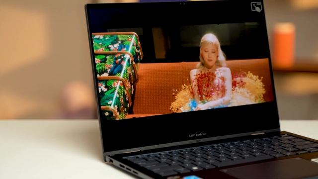Đánh giá Asus Zenbook Flip UP3404VA | Intel 13th, RAM 16GB, Màn hình cảm ứng OLED смотреть онлайн