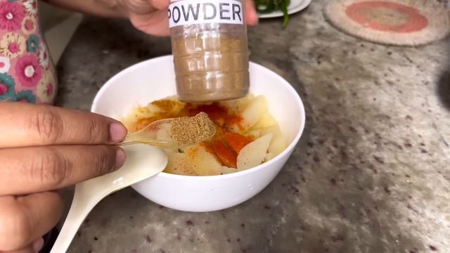 Alu tui lutuk in ka siam // Naupang in an duh lutuk// Tiffin atan a tha dawn. смотреть онлайн