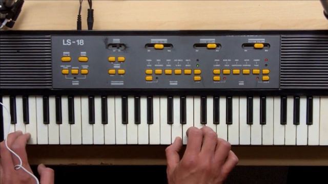 Chip tune cheap synth - Ama Lonestar LS-18 смотреть онлайн