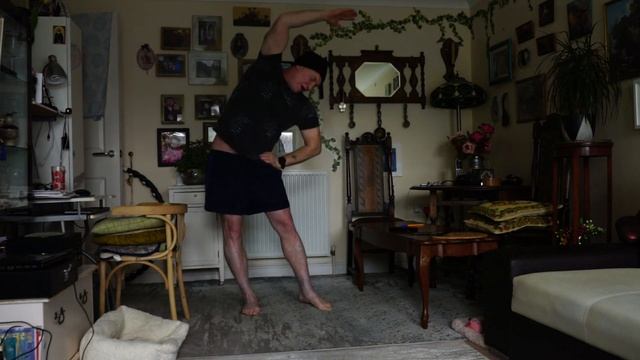 +60 WorkOuts for every day . смотреть онлайн