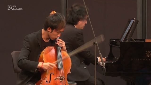 Young Artist Sihao He | Shostakovich Cello Sonata in D Minor смотреть онлайн