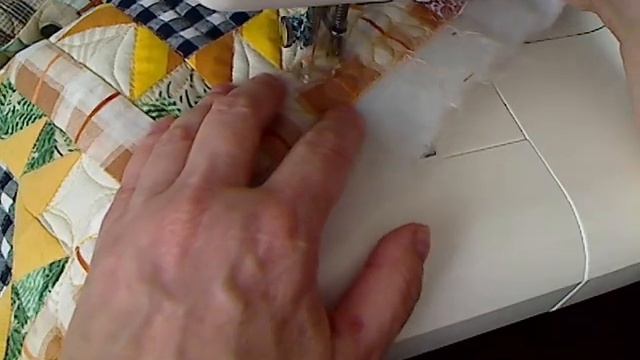 Свободно ходовая стежка за 2 минуты. Дорожка из узоров. смотреть онлайн