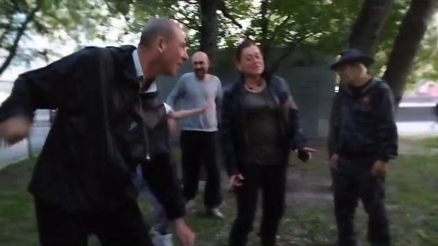 Савёловский гуляет