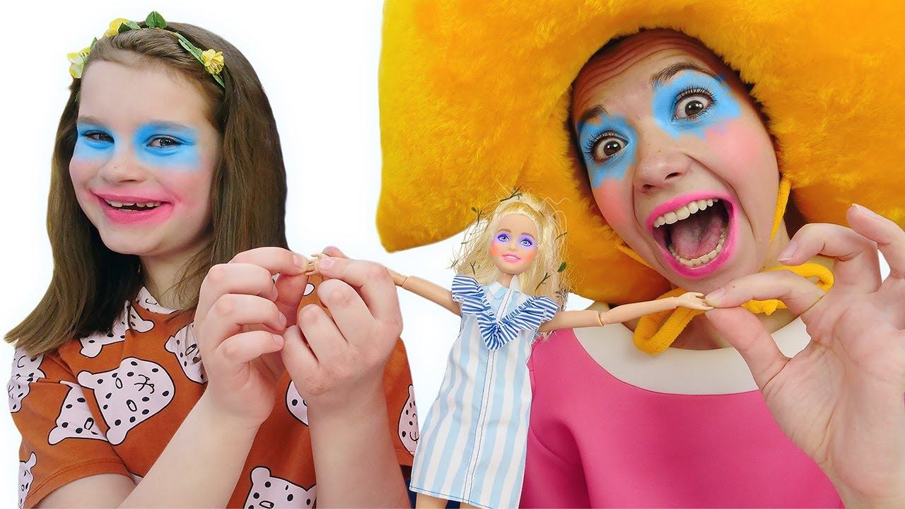 Сина открыла салон красоты в Королевстве СИ - Игры макияж и прически - Видео для девочек про кукол смотреть онлайн