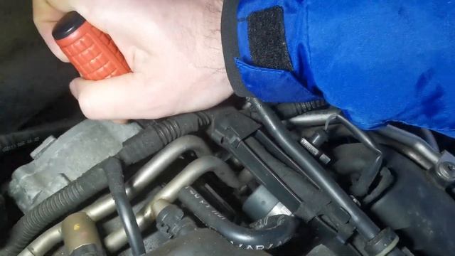 Check Engine aprins - P2015 Audi/VW/Seat - când se poate rezolva cu limitatorul? смотреть онлайн
