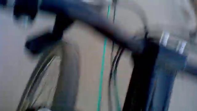 гибкая сцепка на велосипедах:D смотреть онлайн