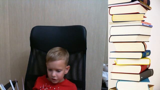 Читаю сказку "Про бегемота, который боялся прививок" смотреть онлайн