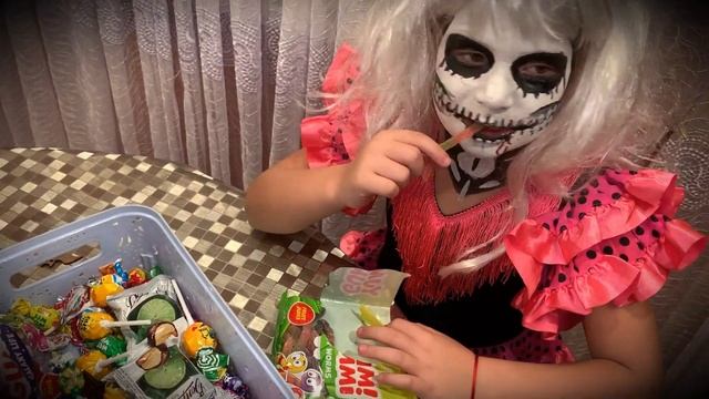 halloween / how to paint your face / как раскрасить лицо на хэллоуин ! смотреть онлайн