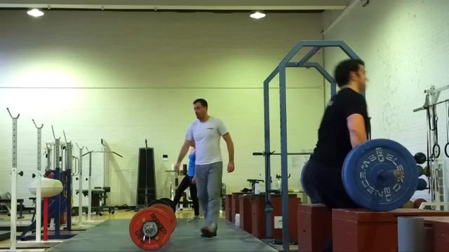 Stiff Legged Deadlift Tutorial (SLDL)