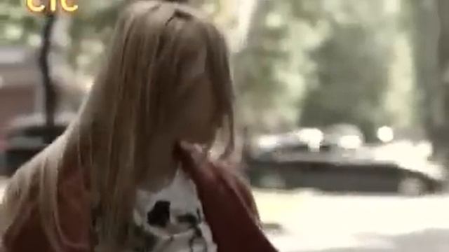 Маша дерëтся с деном смотреть онлайн