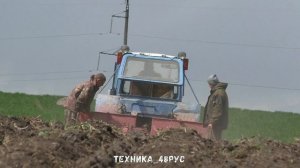 Трактор МТЗ-80 с навесной сажалкой СН-4Б Советская техника на посадке картофеля Сезон - 2022