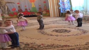 Танец «Помирились» первая младшая группа (2-3 года)