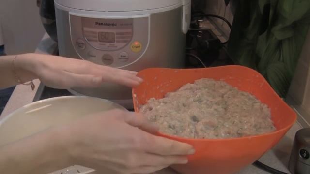 КУРИНЫЕ КОТЛЕТКИ НА ПАРУ В МУЛЬТИВАРКЕ