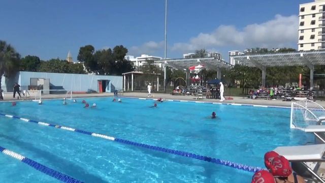 Krop V s Beach High Girls Game смотреть онлайн