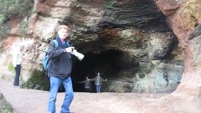 Dark Cave Introduction смотреть онлайн