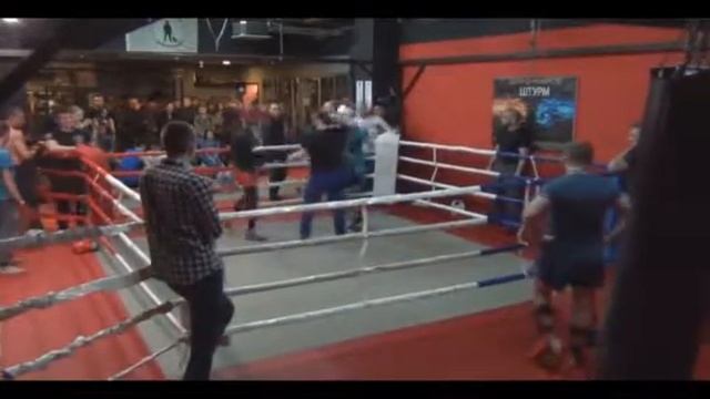 Турнир 23 02 2017 в клубе штурм бокс смотреть онлайн