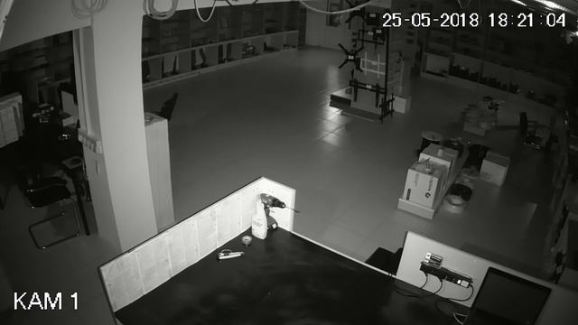 DH-HAC-HDW1220EMP-A-0360B-S3 Цвет+Переключение в ЧБ смотреть онлайн