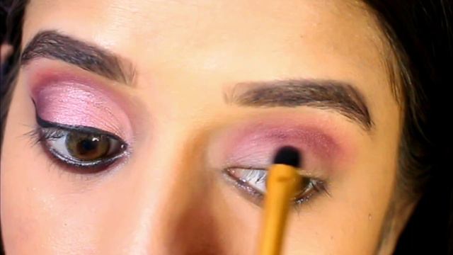 தமிழில்- Rose gold eye makeup tutorial using swiss beauty eyeshadow palette in Tamil смотреть онлайн