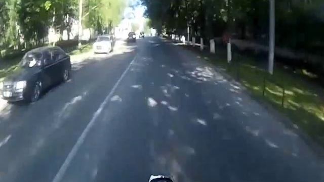 Suzuki VZ 800 Desperado, еду на работу.