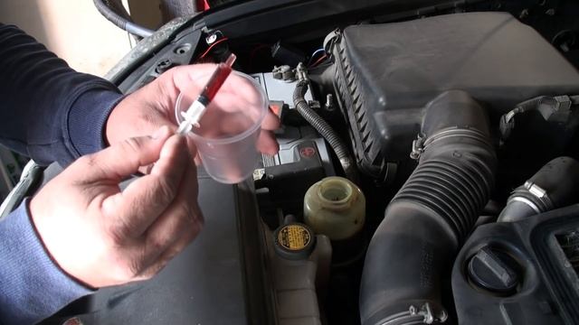 НИКОГДА НЕ МЕНЯЕТЕ МАСЛО В ГИДРОУСИЛИТЕЛЕ РУЛЯ . . ??? смотреть онлайн