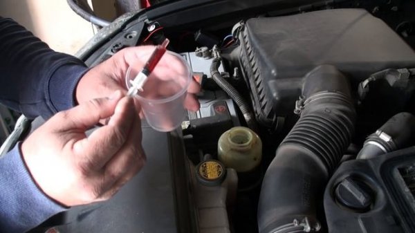 НИКОГДА НЕ МЕНЯЕТЕ МАСЛО В ГИДРОУСИЛИТЕЛЕ РУЛЯ . . ???