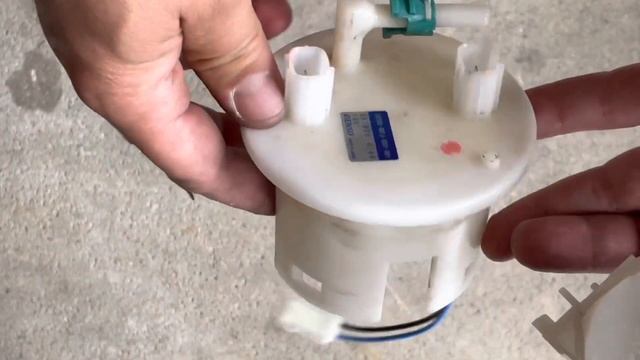 2008 Honda CBR600RR street bike motorcycle fuel pump disassembly смотреть онлайн
