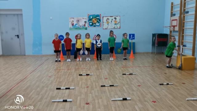 Выступление агитбригады "ПДД для всех" (старшая группа №9) смотреть онлайн