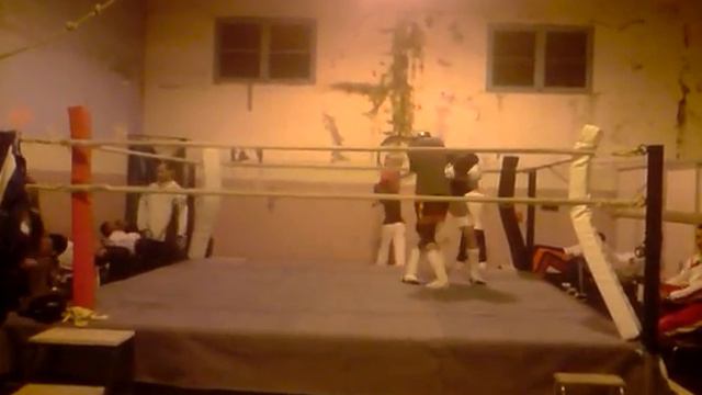 sparing kickboxing Nabil et Fayçal смотреть онлайн