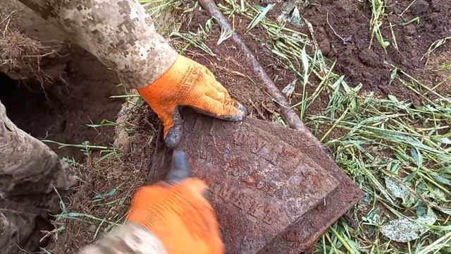 Неожиданный сброс царского металлолома.