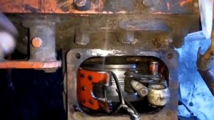 Заміна  тормозних лєнт на  Т-25. (Замена тормозных лент на Т-25.)