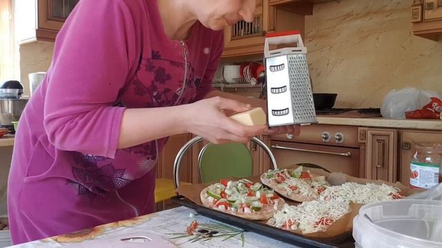 Захотелось пиццы🍕 Подогнали хорошие вещи🥕🥒🧅Дела огородные смотреть онлайн