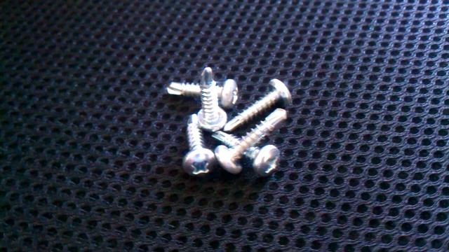 Саморез с полусферической головкой, наконечник-сверло, шлиц PH2, DIN7504 смотреть онлайн