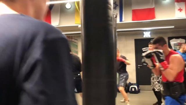 Команда из Казахстана приехала на сборы в Петербург смотреть онлайн