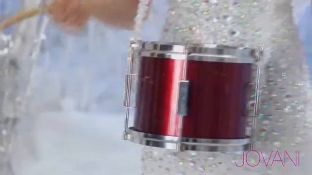 Модели Victoria's Secret в коктейльных платьях Jovani смотреть онлайн