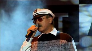 Владимир  Асмолов -- "Поэты и цари"