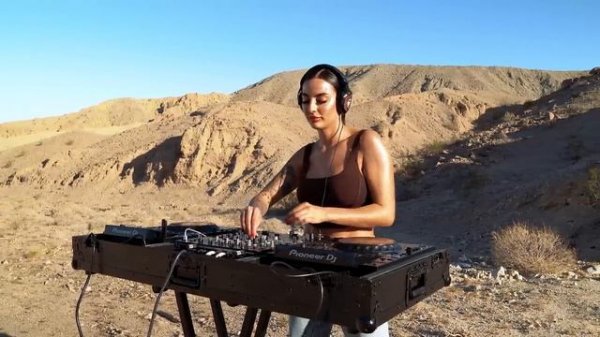 DeepMe - Live @ Palm Springs , Melodic Techno & Progressive House 4K Dj Mix