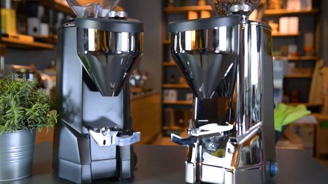 Rocket Espresso - Super Fausto Kahve Öğütücüsü смотреть онлайн
