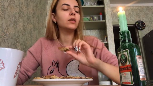 ОТЧАЯНИЕ из-за долгов | пришло ВРЕМЯ МЕНЯТЬ свою жизнь | МУКБАНГ | mukbang смотреть онлайн