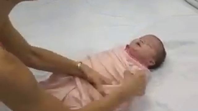 THE MIRACLE BLANKET™.flv смотреть онлайн