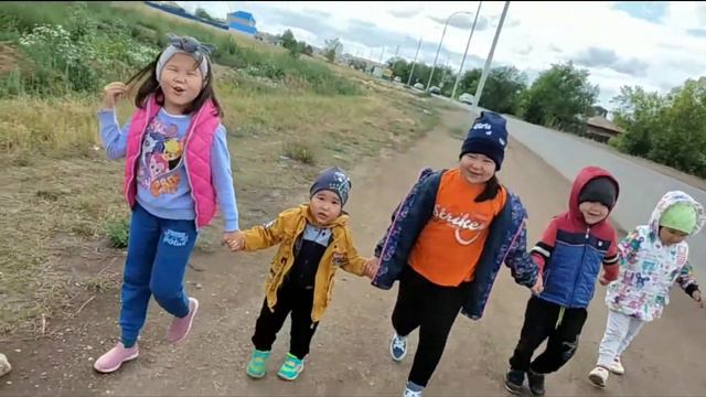 Лето, солнце, пасмурно //2020 смотреть онлайн