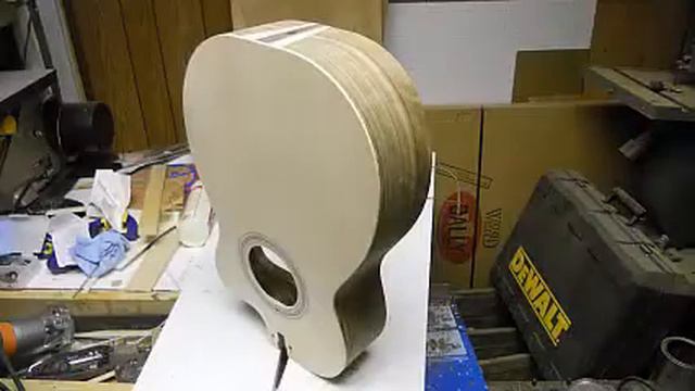 My First Guitar Build - Over The Rainbow/Wonderful World смотреть онлайн