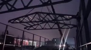 Монтаж металлических ферм в ночное время