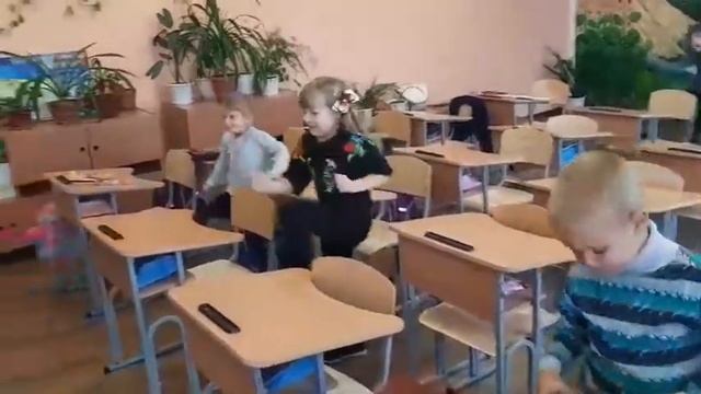 Дитячі пісеньки. Осінь осінь осінь смотреть онлайн